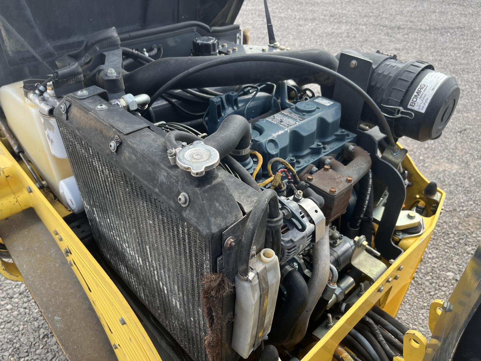 ./imagenes/INVOICE/2019/17471/BOMAG_BW120 (10).JPG